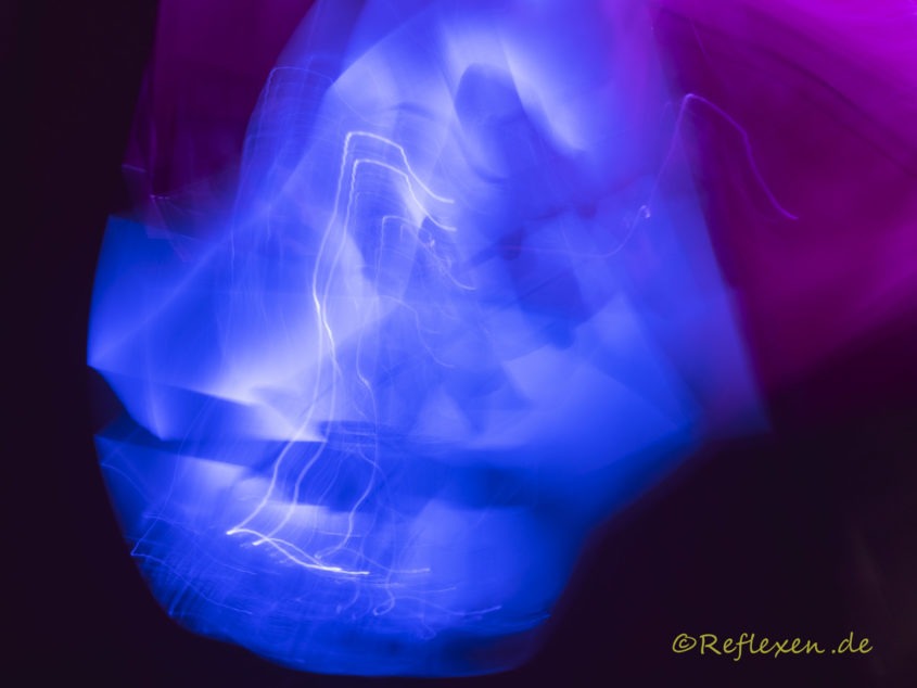 Durch die Linse ein schwurbel.